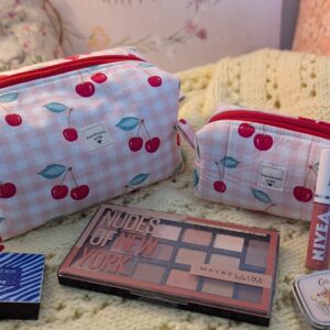 Medium and small boxy make up bags.