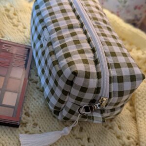 Medium sized Gingham boxy make up bag with zip charm.